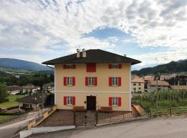 Casa da Aldo, pigus viešbutis mieste Castelfondo