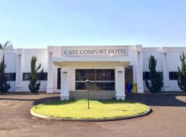 Cast Comfort Hotel、Paranaíbaのホテル