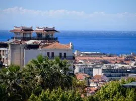 Appartement terrasse vue mer / nice