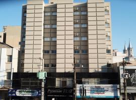 Hotel Premium Flat Ourinhos, hotel v destinaci Ourinhos