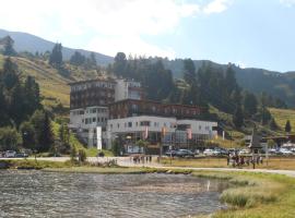 Sundance Mountain Resort: Turracher Hohe, Paulilift yakınında bir otel