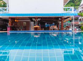 Rabbit Mansion Patong - SHA Plus, guest house in Patong Beach