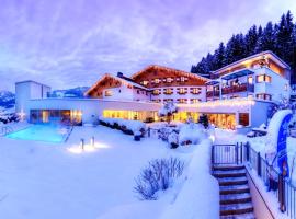 Familotel Amiamo, hotel in Zell am See