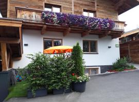 Ferienwohnung Fichtler, hótel í Sankt Johann in Tirol