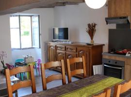 Un petit coin de paradis, holiday rental in Champigny-sur-Veude