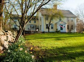 Stonecroft Country Inn, accessible hotel in Ledyard Center