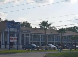 Travelers Inn