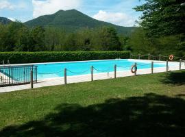 Residence Bosco Sole, hotel i Grantola