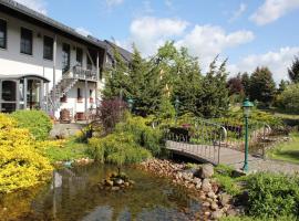 Ferienhof Alte Schmiede, family hotel in Goyatz-Guhlen