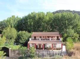 El Balcón del Huéznar, apartment in Cazalla de la Sierra