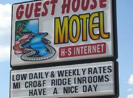 Guest House Motel Chanute, pet-friendly hotel in Chanute