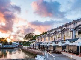 Simon's Town Quayside Hotel