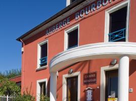 Logis L'Auberge Bourbonnaise – hotel w mieście Saint-Yorre