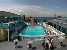 Cherry Grove Hotel, hotel v destinaci Cherry Grove