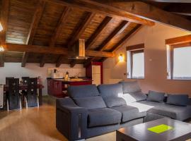 Aiestaenea Apartamentos Rurales, hôtel à Isaba