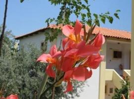 Hotel Heleni Apartments, serviced apartment in Ancient Epidavros