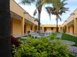 Hotel Real de Cortes, Hotel in Los Reyes