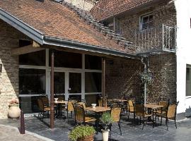 Auberge 's Gravenhof, хотел в Вурен