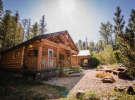 Cedar Haven Cabins and Resort, hotel di Clearwater