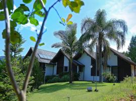 Casa Branca Pousada, posada u hostería en Pomerode