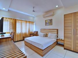 Hotel Aricent Opposite ISBT Sector 17 Chandigarh, hotel in Chandīgarh
