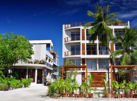 Velana Beach Hotel Maldives, location près de la plage à Maafushi