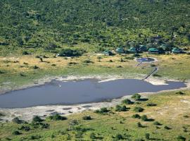 Thobolo's Bush Lodge, chalet à Kachikau