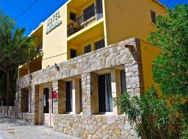 Hôtel le Grillon, hotel a LʼÎle-Rousse