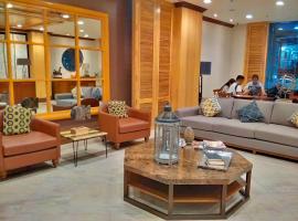 Cedar Peak Condo - Close to Session Road City Center, hotel a Baguio