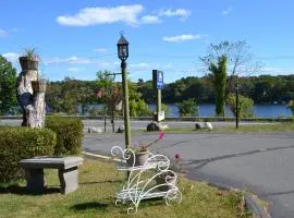 Mount Holyoke Inn