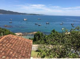 Praia da Lagoinha - Mestre Naro, hotel cerca de Playa Retiro dos Padres, Bombinhas