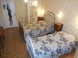 Hotel Magne, hotel v destinaci Saurier