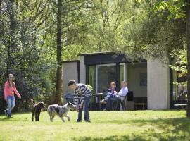 Center Parcs De Kempervennen Eindhoven, hotel v destinaci Westerhoven