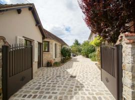 La Petite Madame, hotel with parking in Moret-sur-Loing