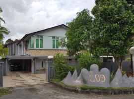 BL 209, rumah kotej di Kuching