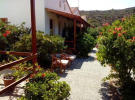 Drakano Rooms, hotel cerca de Playa de Faros, Fanari