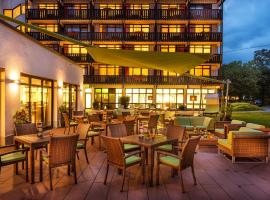 Johannesbad Hotel Königshof, hotel v destinaci Bad Füssing