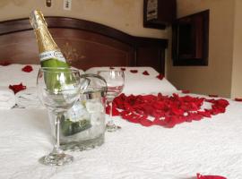 Motel Piramides De Cristal, motel in Bogotá