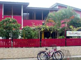 Hostal Hansi: Bocas Town şehrinde bir otel