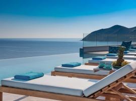 Thalassa Residence, a luxury coastal escape, By ThinkVilla – hotel w mieście Panormos