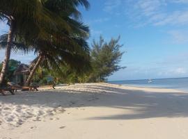 Residence Monique, homestay in Ile aux Nattes