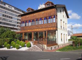 Hotel Castillo de Gauzón, hotel Salinasban