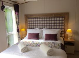 Cragganmore Lodge, hotel keluarga di Aviemore