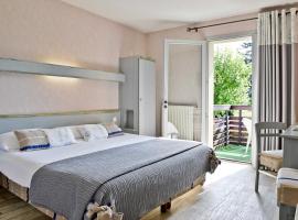 Logis Le Vieux Logis, hôtel à Lestelle-Bétharram