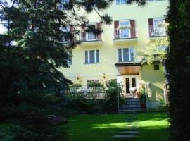 Hotel-Strandbad-Pension Eden, hotel v destinaci Baden