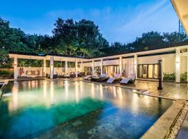 Stunning Villa Lily, hotel in Lovina