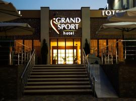 Grand Sport Hotel, hotel with parking in Brovary