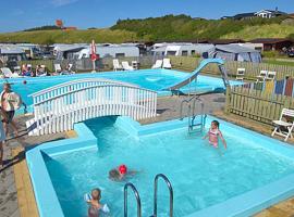 Lønstrup Egelunds Camping & Cottages، فندق في لونستروب