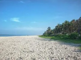 Sea Breeze Beach Home