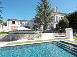 Cottage provencal - Villa saint Marc, golfhotell i Forcalquier